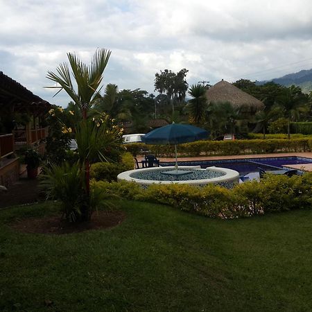 Finca El Diamante Villa Calarcá Buitenkant foto
